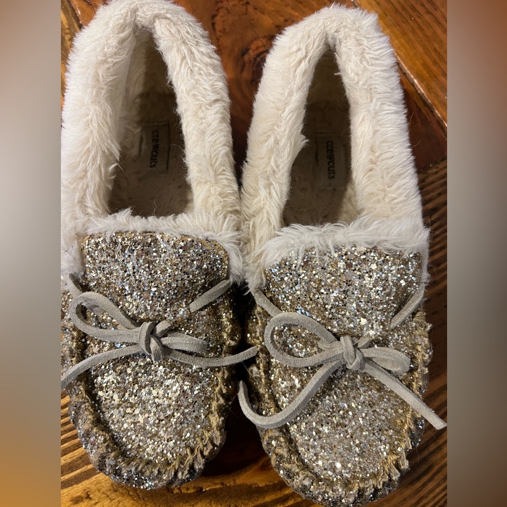 Girls moccasins